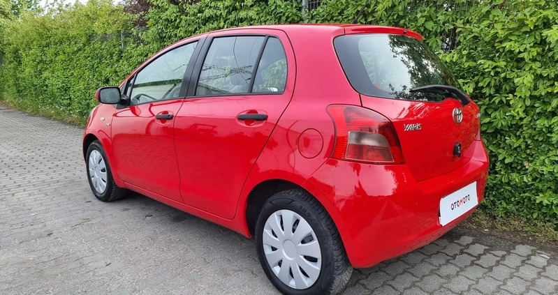 Toyota Yaris cena 11900 przebieg: 199000, rok produkcji 2008 z Warszawa małe 407